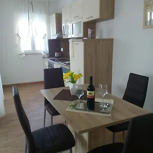 Duje Old Town Apartman